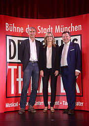 Zufrieden mit dem erste Jahr im renovierten Haus: Werner Steer, Carmen Bayer, Josef Schmid (©Foto: Ingrid Grossmann)